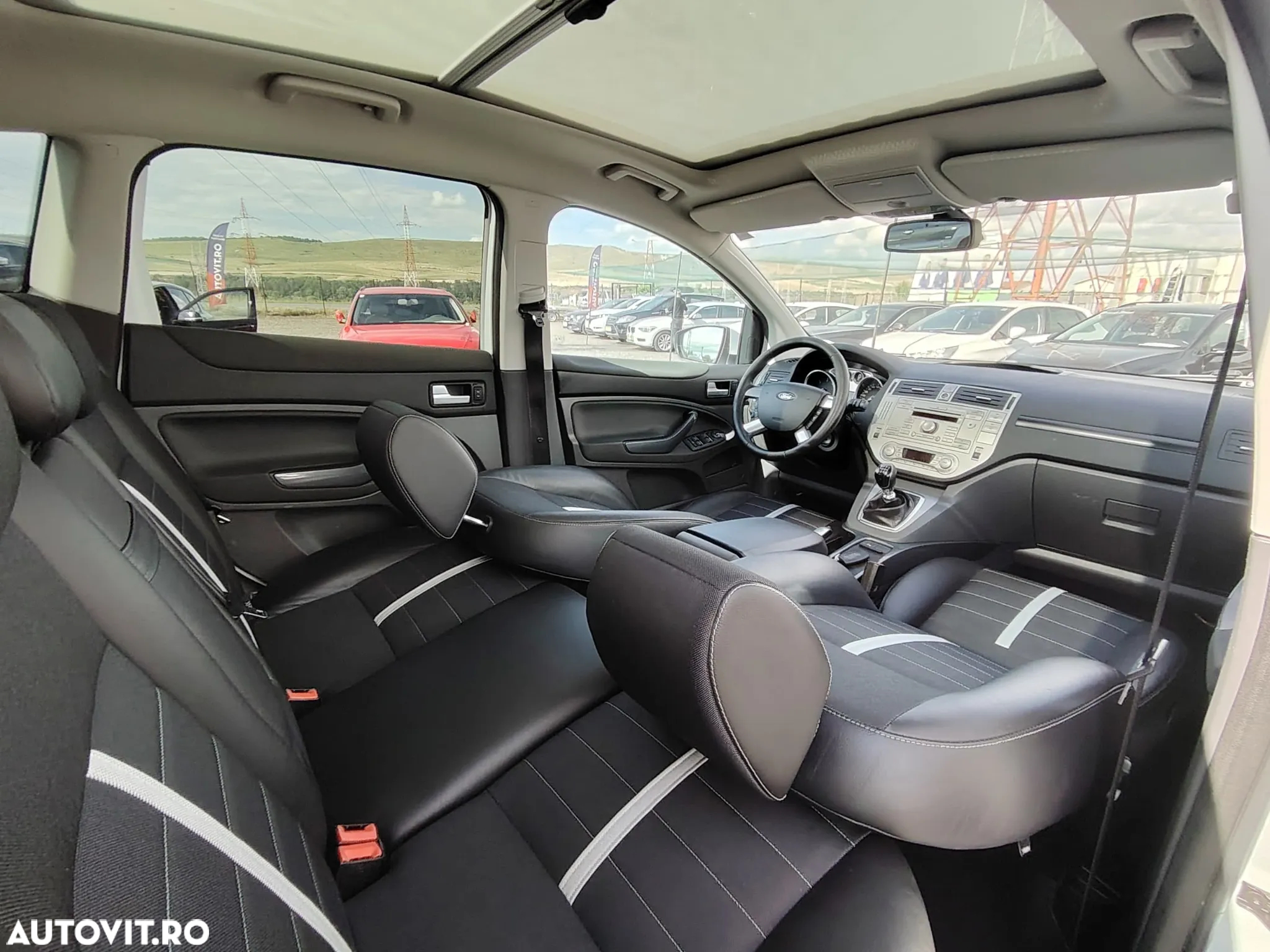 Ford Kuga 2.0 TDCi 4x4 Titanium - 7