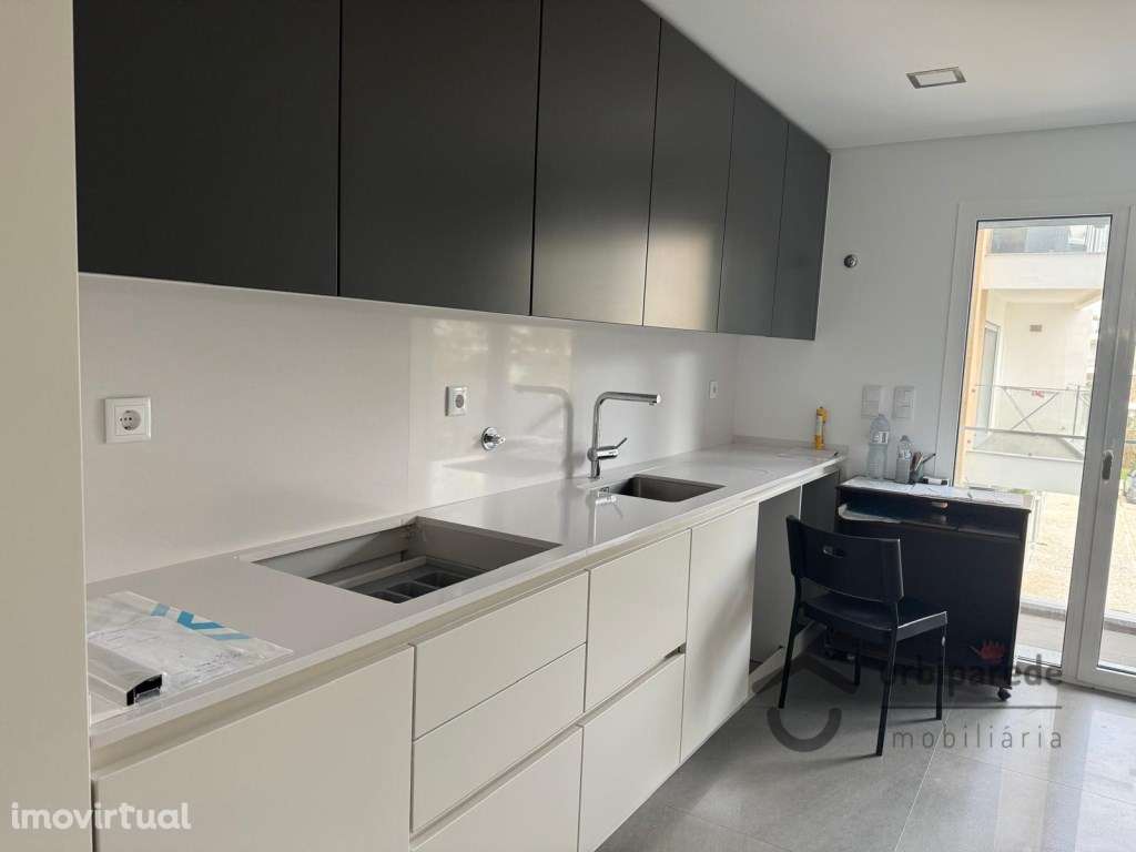 Apartamento T3 a estrear em Carcavelos - Grande imagem: 3/26