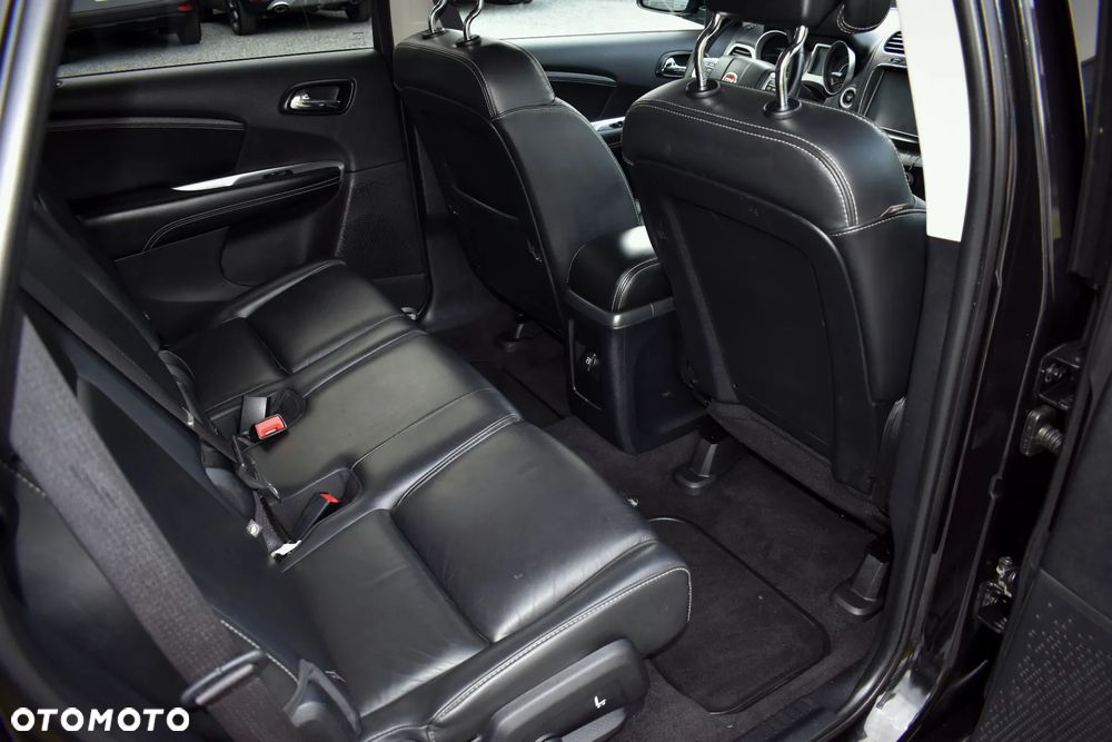 Fiat Freemont 2.0 Multijet 16V DPF Automatik Allrad Black Code - 36
