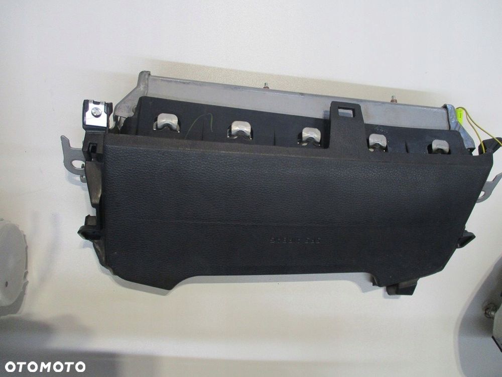 Konsola pulpit deska TOYOTA COROLLA E21 - 6
