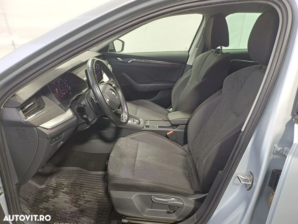 Skoda Octavia 2.0 TDI DSG Style - 5