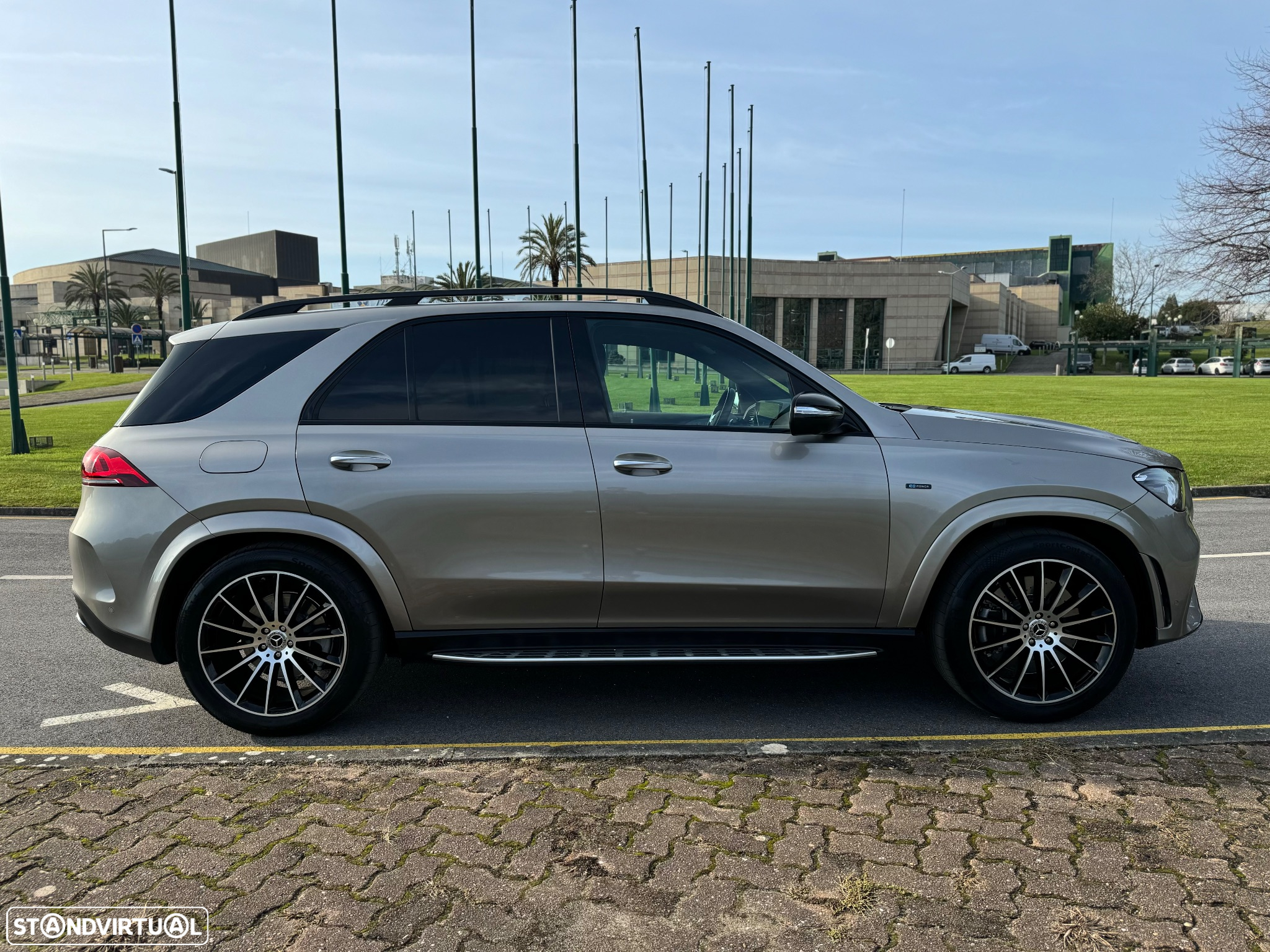 Mercedes-Benz GLE 350 de 4Matic - 35