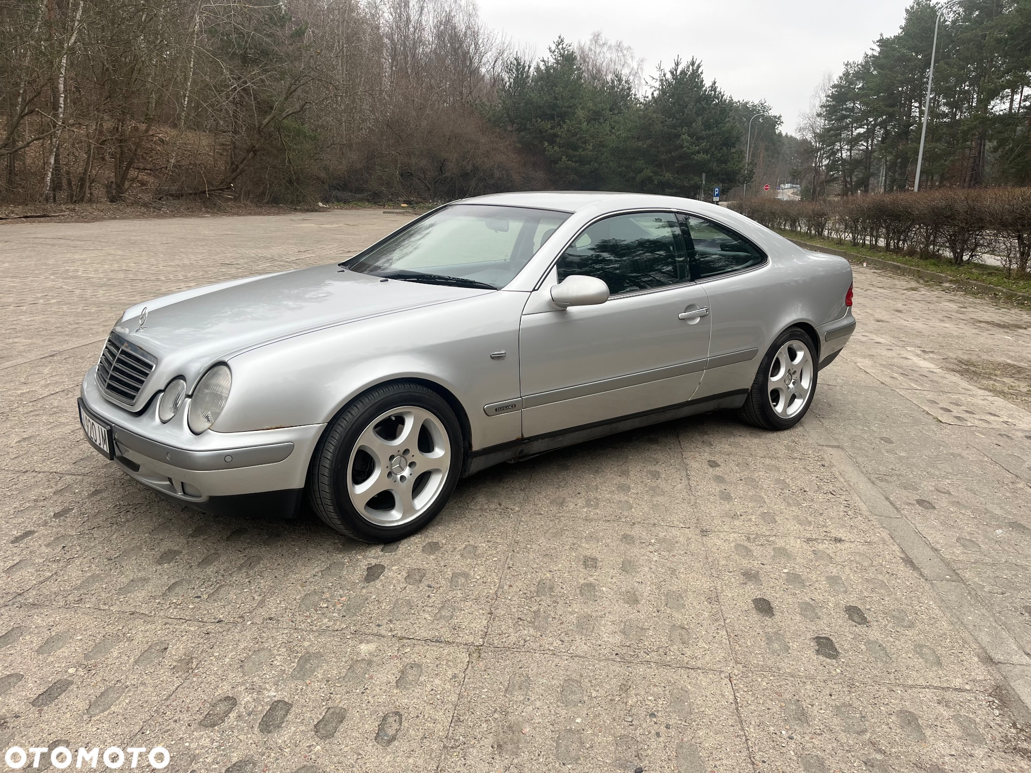 Mercedes-Benz CLK 320 - 4