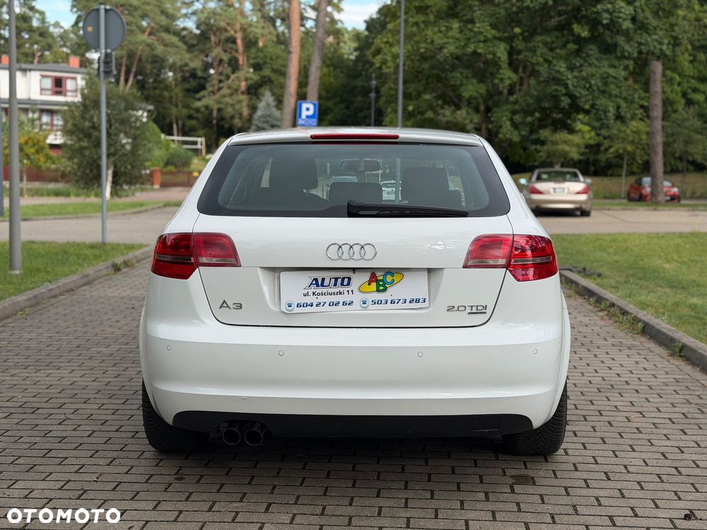 Audi A3 Sportback 2.0 TDI DPF quattro Attraction - 6