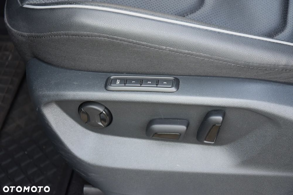 Volkswagen Tiguan Allspace 1.5 TSI ACT OPF IQ.DRIVE - 27