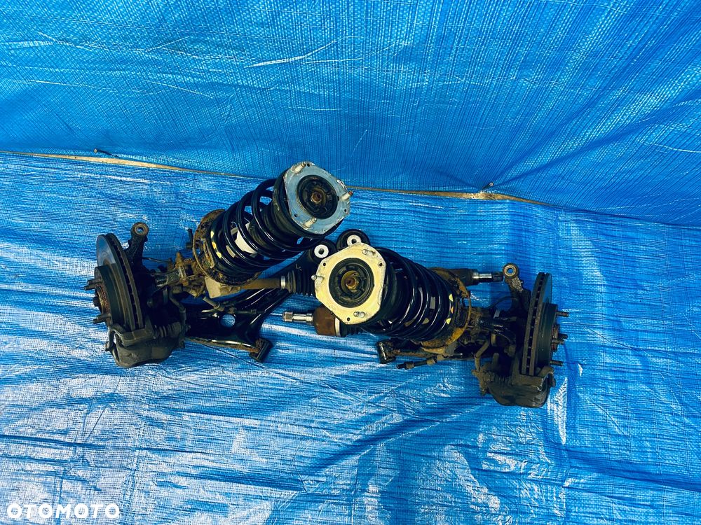 MCPHERSON ZAWIESZENIE ZWROTNICA LEWA PRAWA KOPYTO AMORTYZATOR WAHACZ PÓŁ OŚ PIASTA TARCZA ZACISK KOMPLET LEWY PRAWY PRZÓD PRZEDNIE FORD B-MAX 1.0 ECOBOOST 12-17R ORYGINAŁ - 2