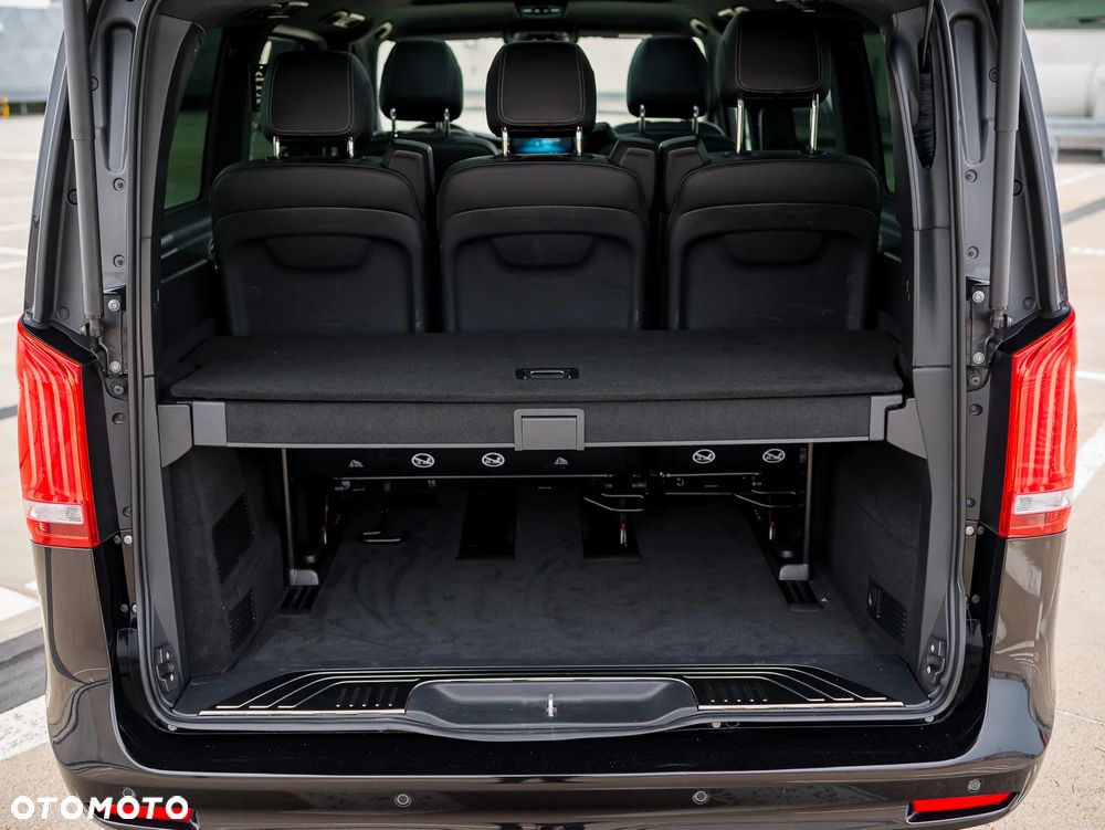 Mercedes-Benz Klasa V 300 d 4-Matic Exclusive 9G-Tronic (d³ugi) - 8