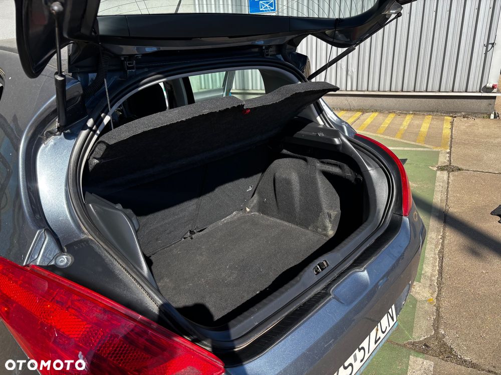 Peugeot 308 120 VTi Premium - 40