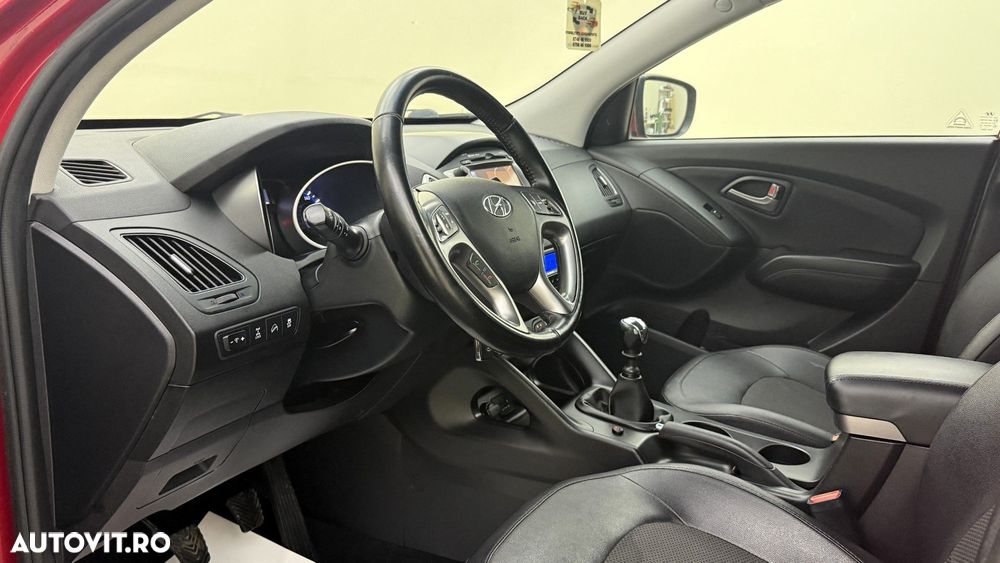 Hyundai ix35 - 12