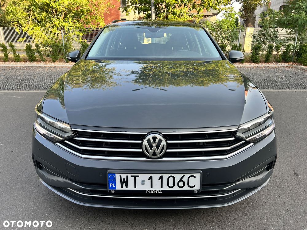 Volkswagen Passat 2.0 TDI Business DSG - 9