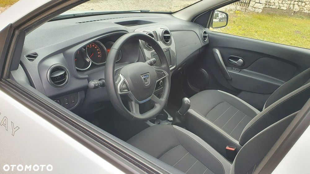 Dacia Sandero Stepway - 11