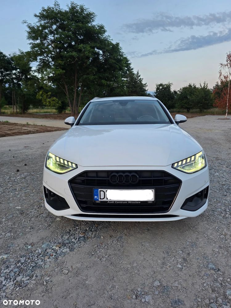 Audi A4 Avant 35 TFSI mHEV S tronic - 1