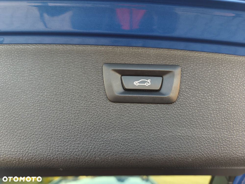 BMW Seria 3 - 21