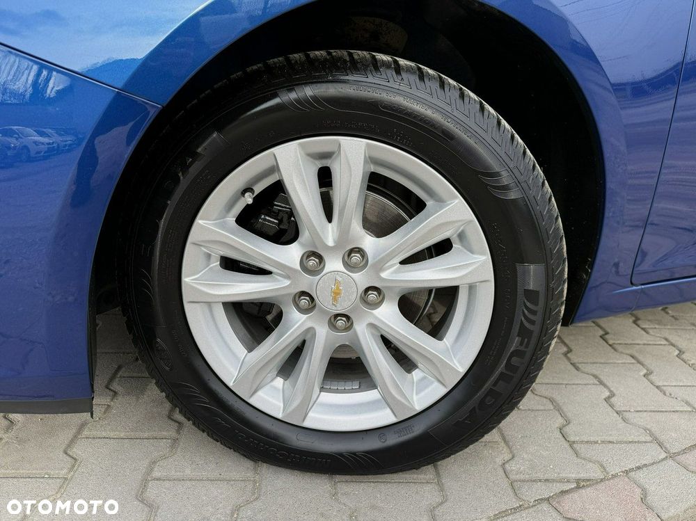Chevrolet Cruze 1.4 LT - 12