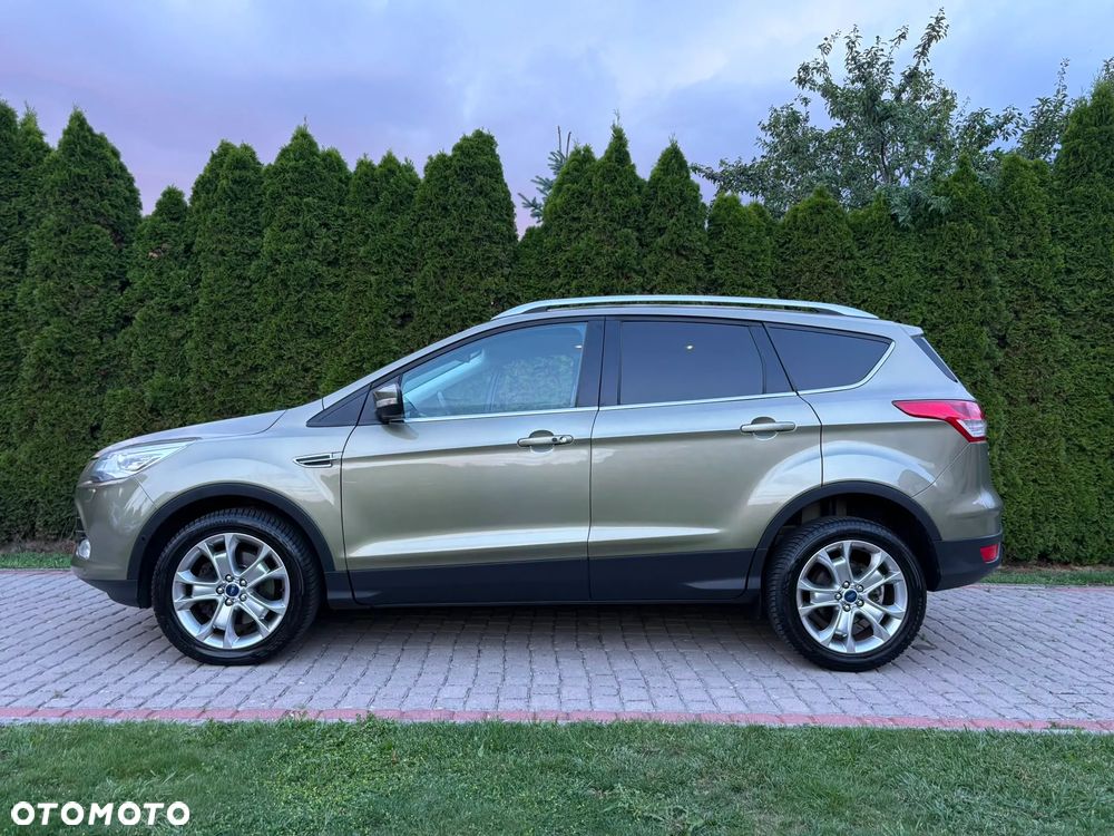 Ford Kuga 2.0 TDCi 4x4 Titanium - 20