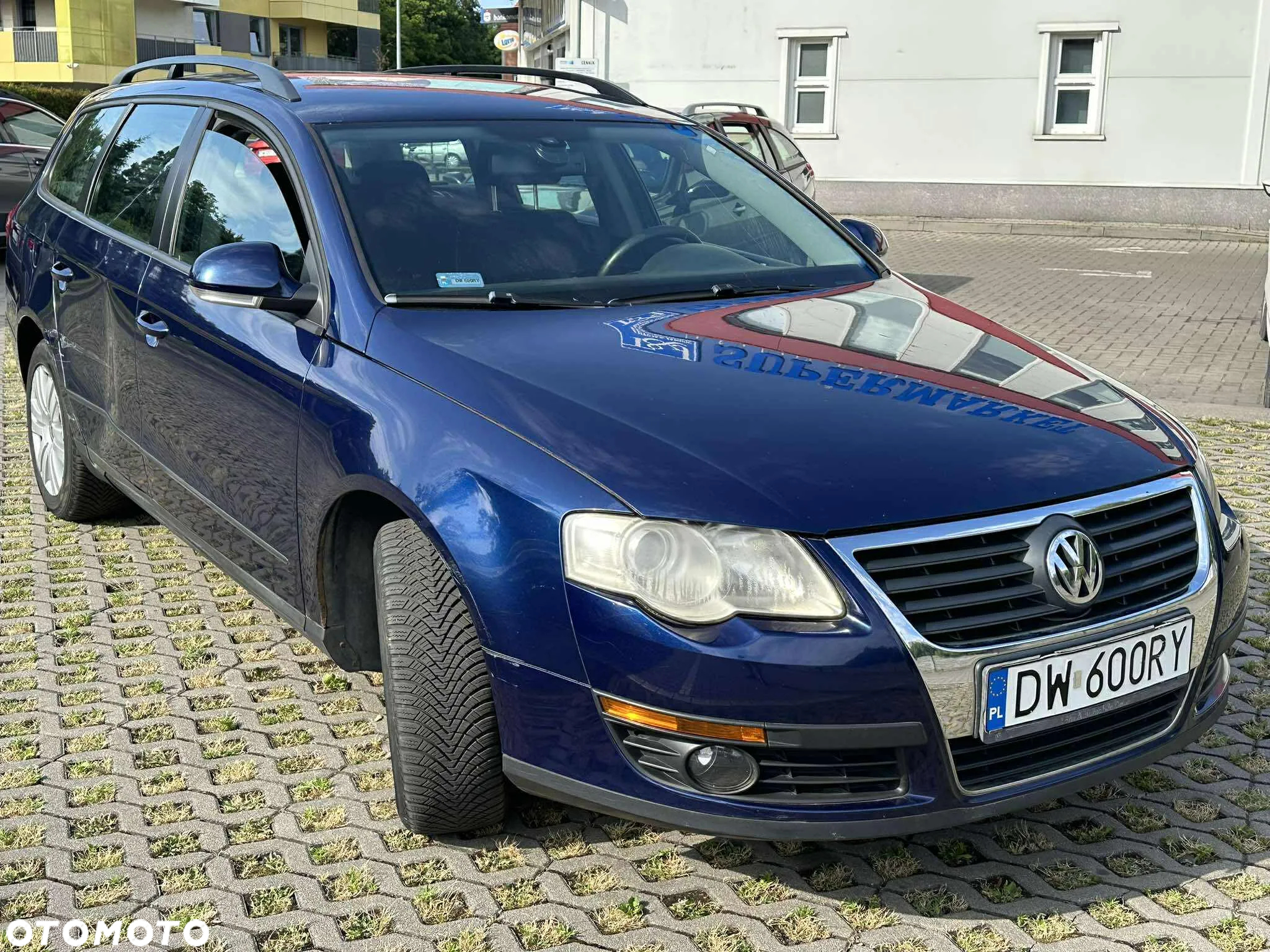 Volkswagen Passat 1.6 FSI Comfortline - 5
