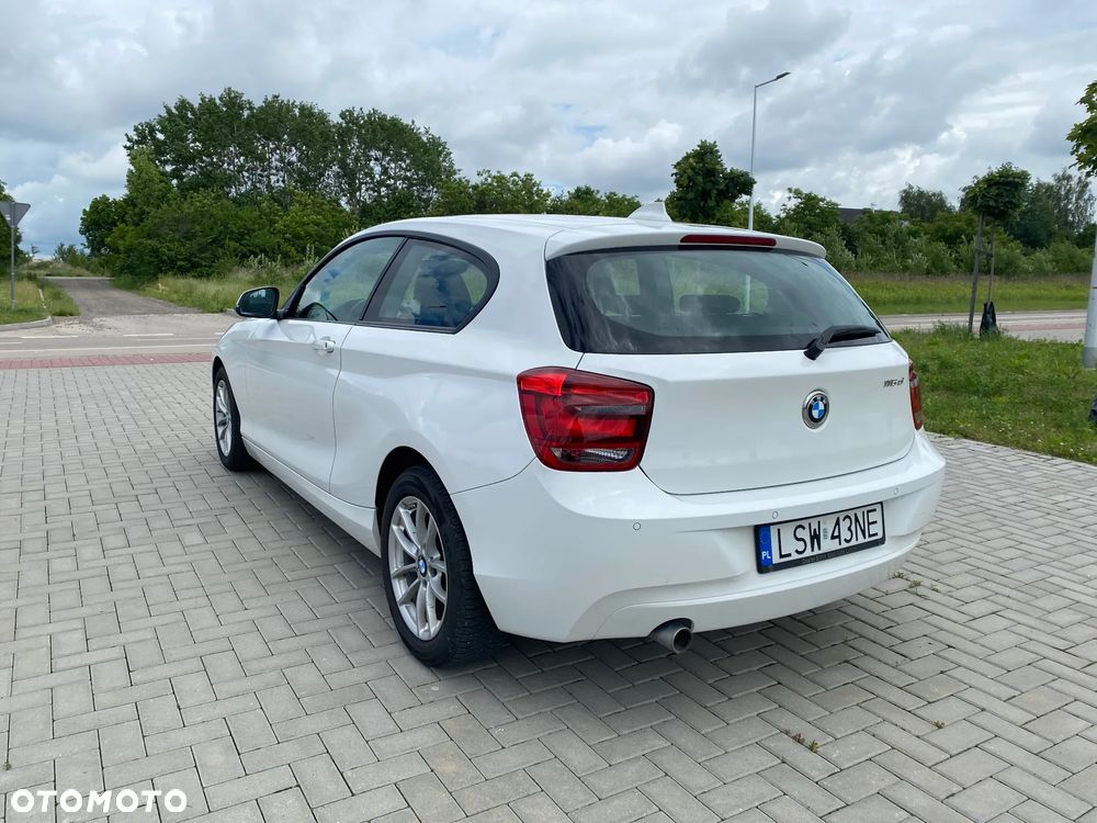 BMW Seria 1 116d - 12