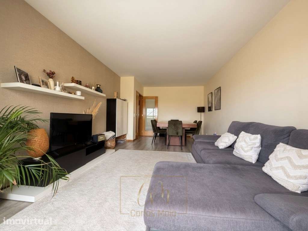 Apartamento T2 no último piso com garagem fechada - Grande imagem: 4/21