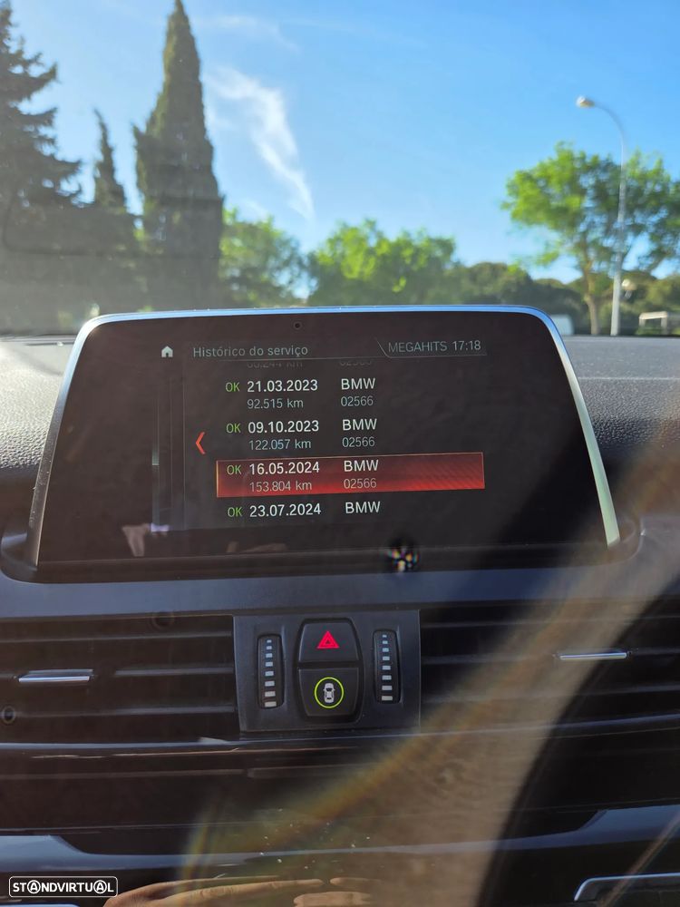 BMW 216 Gran Tourer i 7L Line Luxury - 26