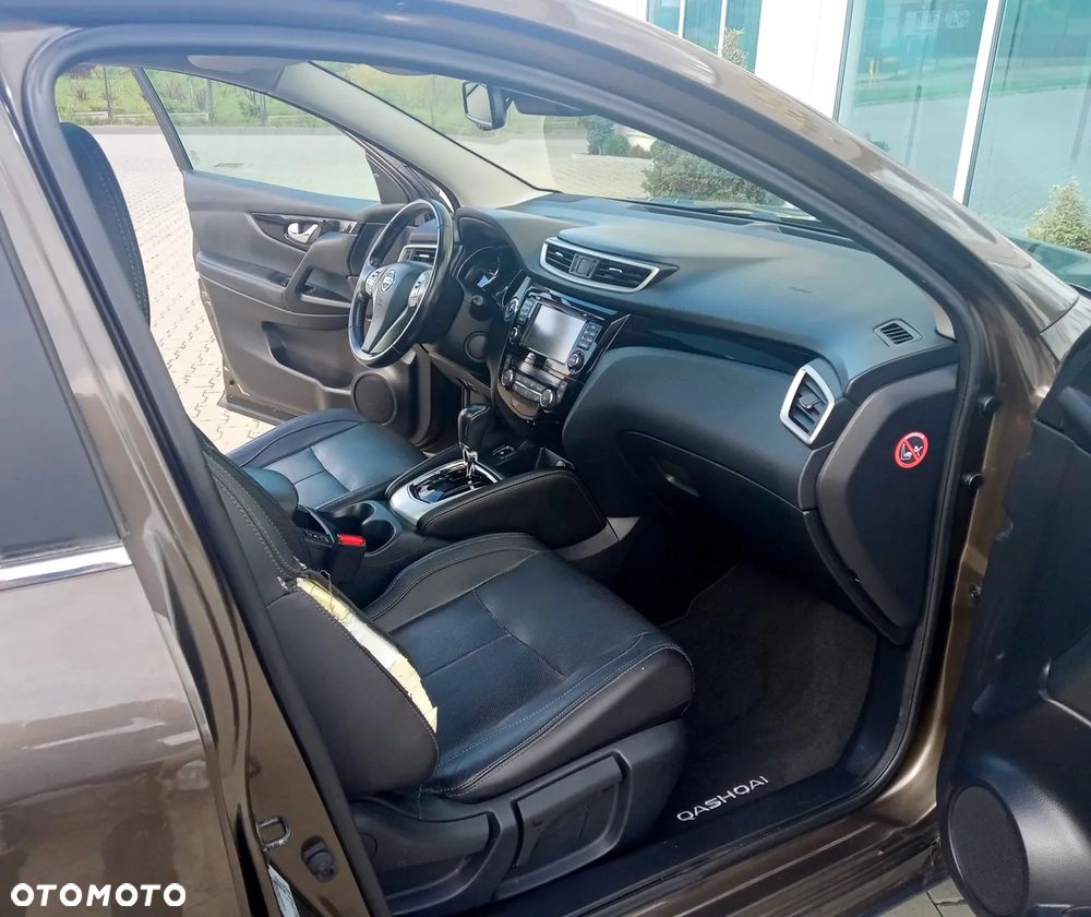 Nissan Qashqai 1.6 DCi N-Connecta Xtronic - 30