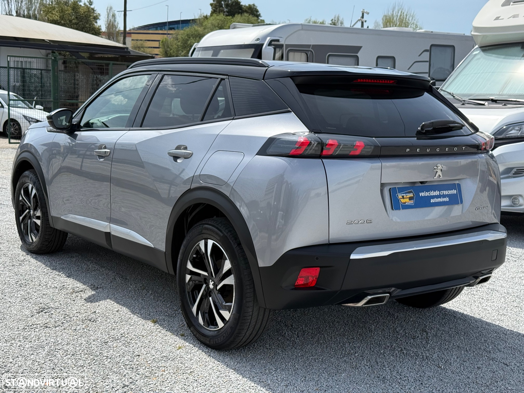 Peugeot 2008 1.2 PureTech GT Line - 15