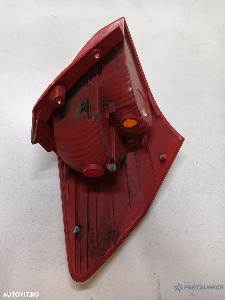 Stop stanga spate KIA VENGA YN 2010 - > - 2