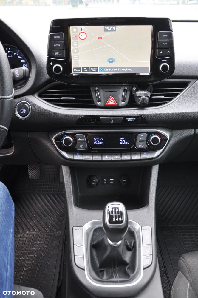 Hyundai i30 - 27