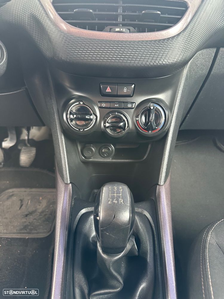 Peugeot 2008 1.2 VTi Active - 15