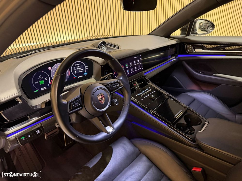 Porsche Panamera 4 E-Hybrid Executive - 6
