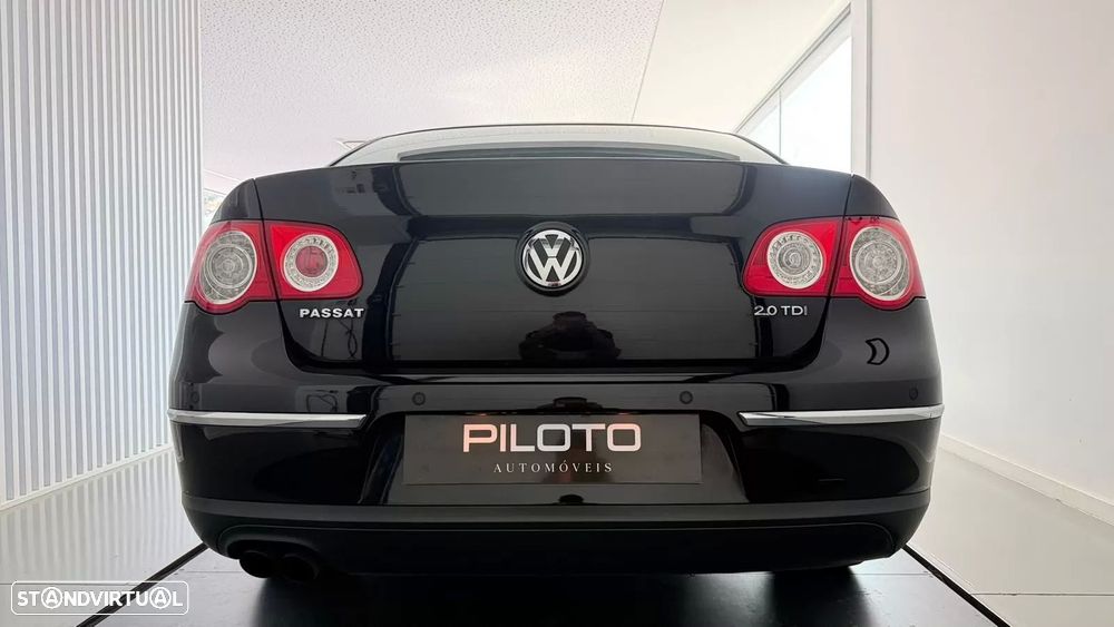 VW Passat 2.0 TDI Sport - 9