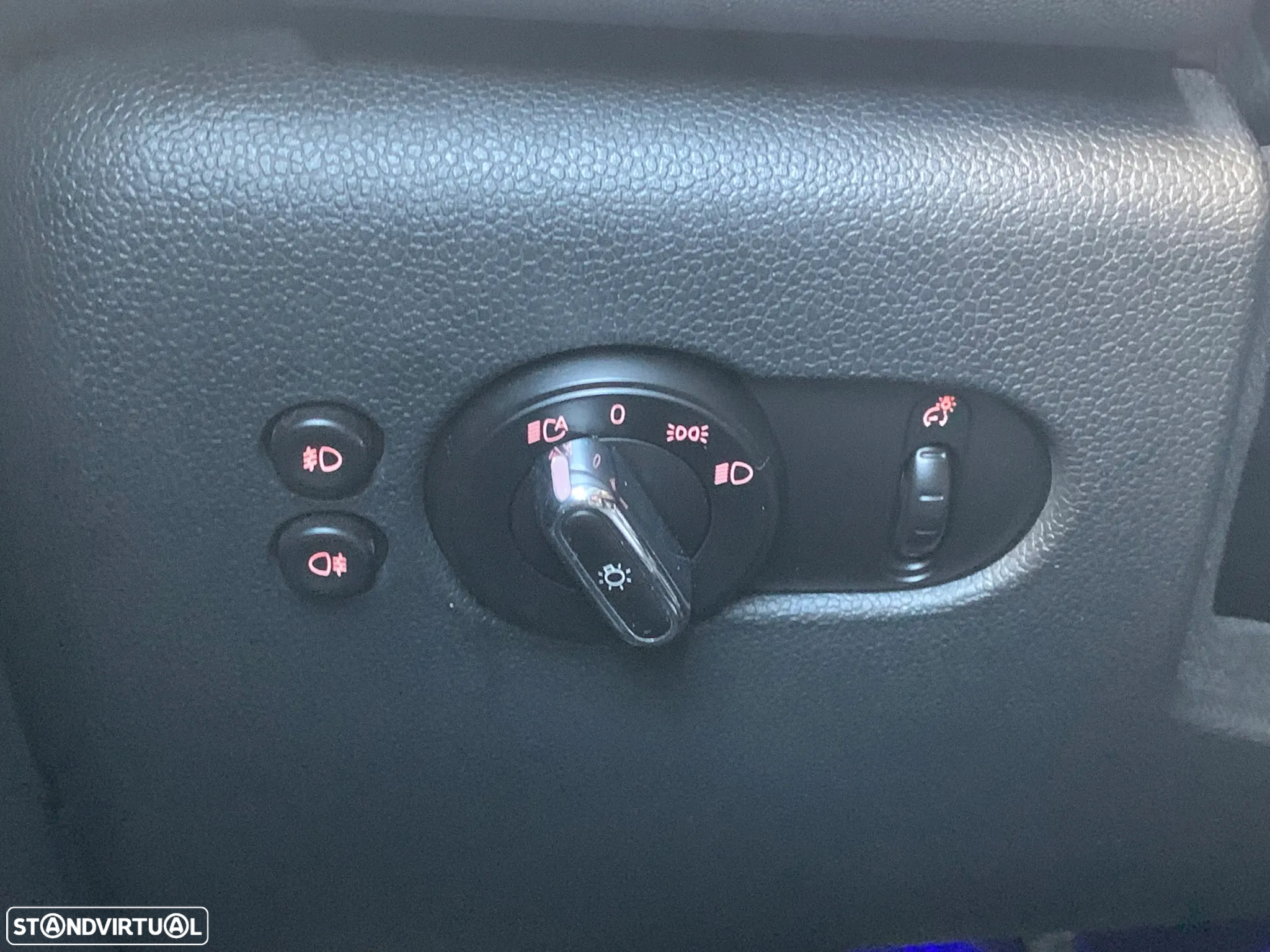 MINI 3 Portas Cooper S Sport Aut. - 21