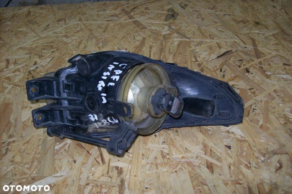 lampa przeciwmgielna prawa opel insignia - 2