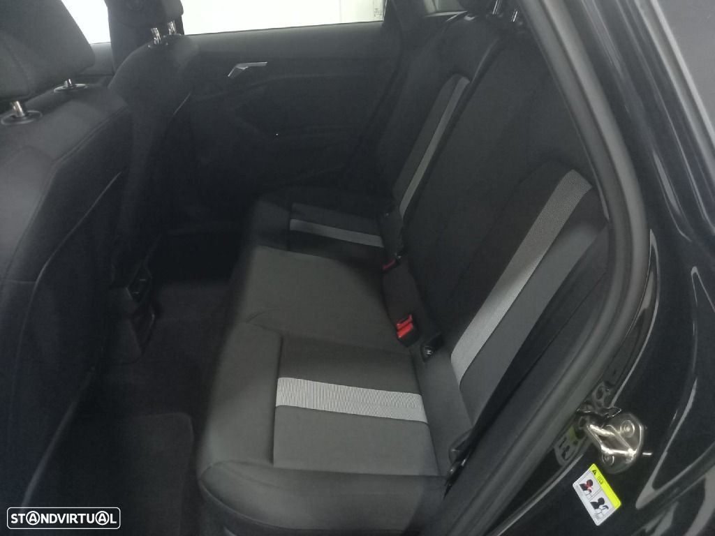 Audi A3 Sportback 30 TFSI Advanced S tronic - 13