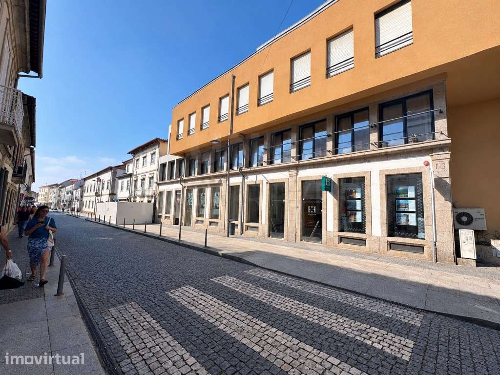 LOJA para Arrendamento no centro histórico de Viana do Castelo
