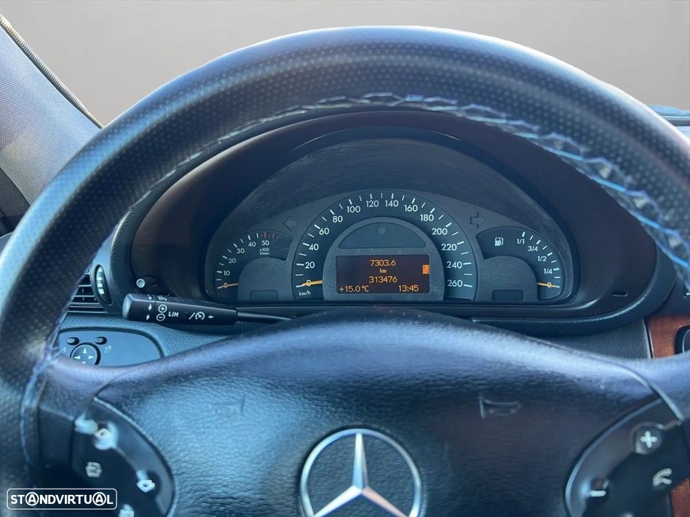 Mercedes-Benz C 220 - 11