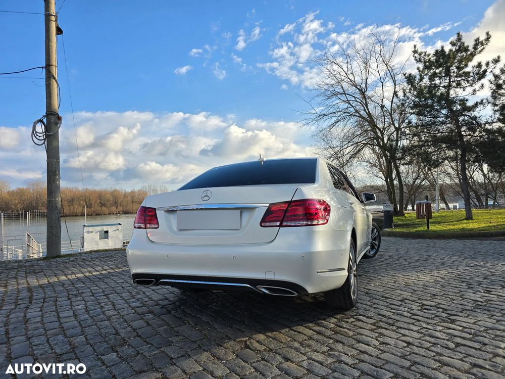Mercedes-Benz E 300 BLUETEC - 9