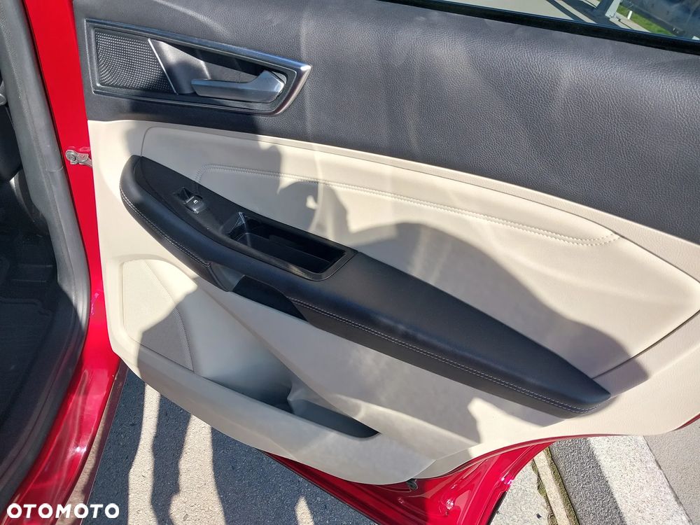 Ford Edge - 14