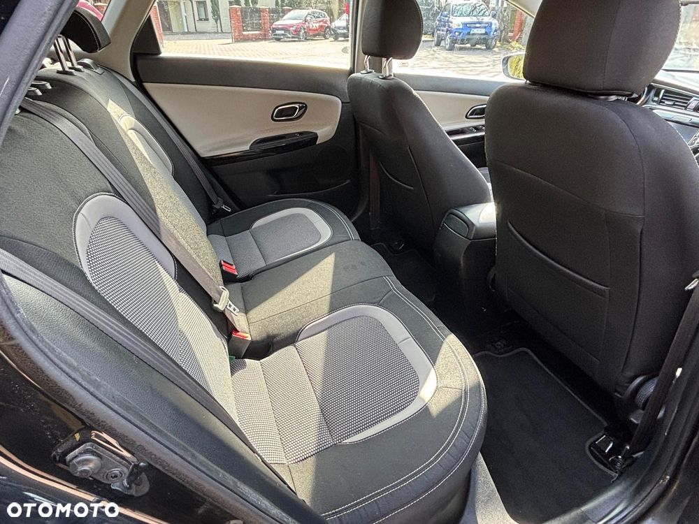 Kia Ceed 1.6 GDI Platinum Edition - 34