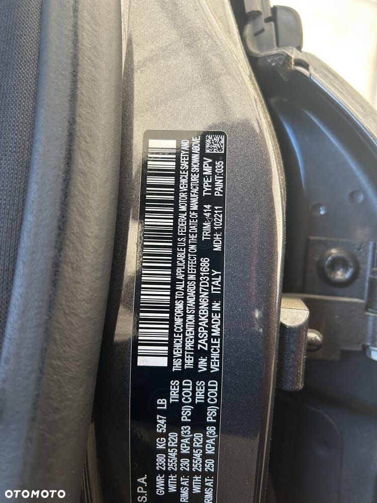 Alfa Romeo Stelvio 2.0 Turbo TI Q4 - 25