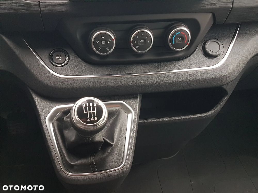 Renault Trafic - 36