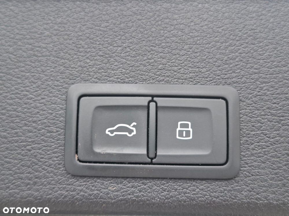 Audi A4 Avant 40 TFSI mHEV Advanced S tronic - 24