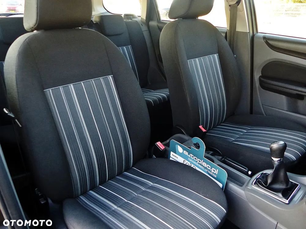 Ford Focus 1.6 Silver X - 26