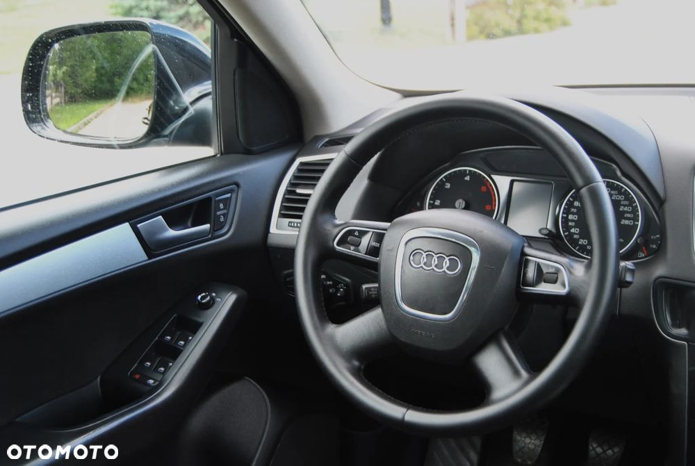 Audi Q5 - 10