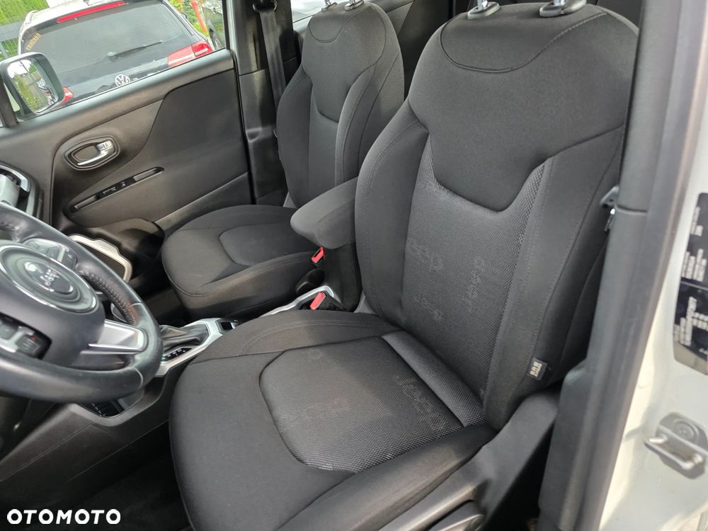 Jeep Renegade 1.4 MultiAir Longitude FWD S&S - 29