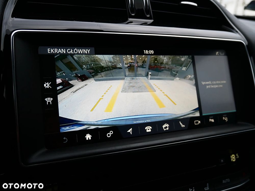 Jaguar F-Pace 2.0 i4P AWD R-Sport - 13