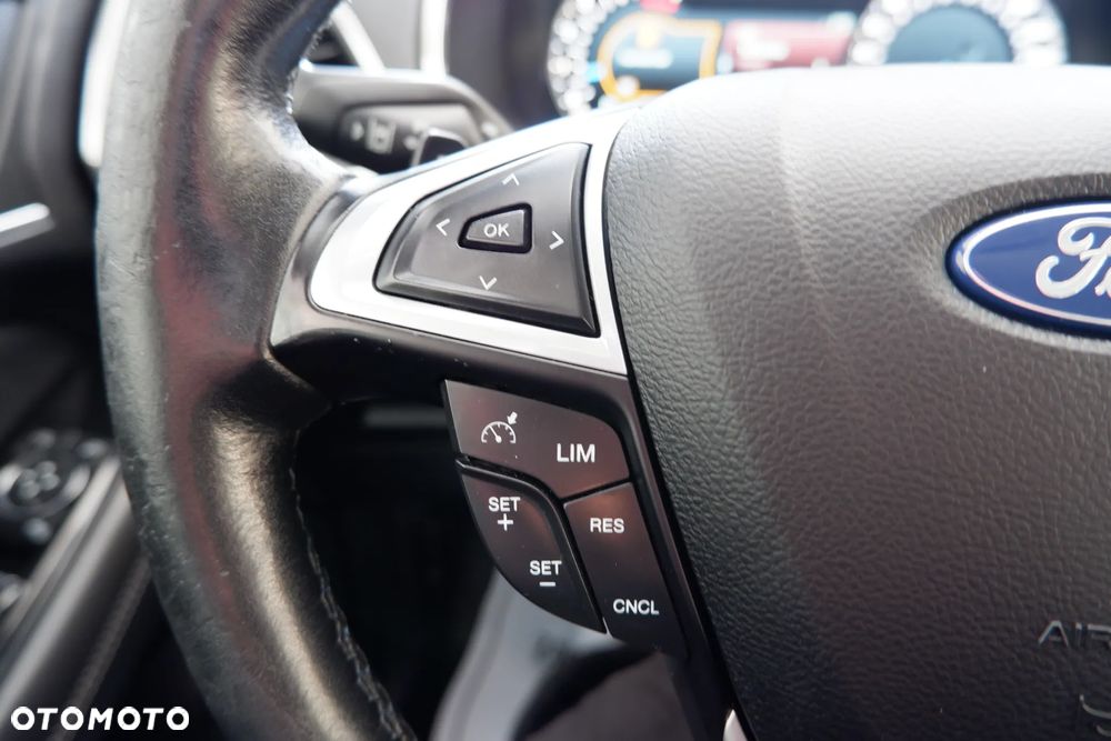 Ford S-Max - 20