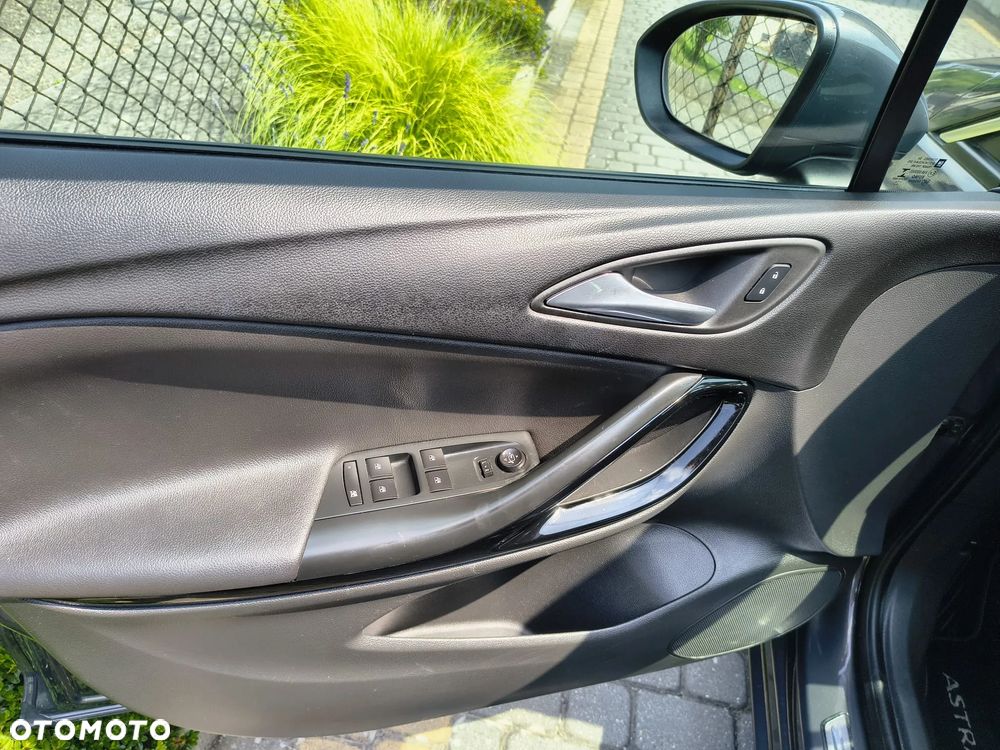 Opel Astra 1.4 Turbo Start/Stop Innovation - 25