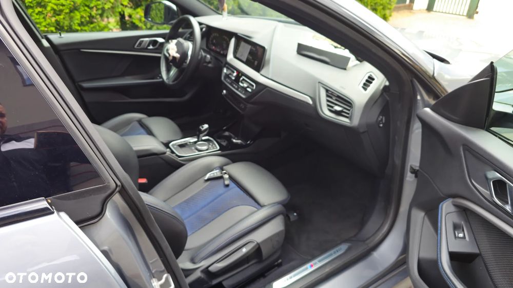BMW Seria 2 218i - 6