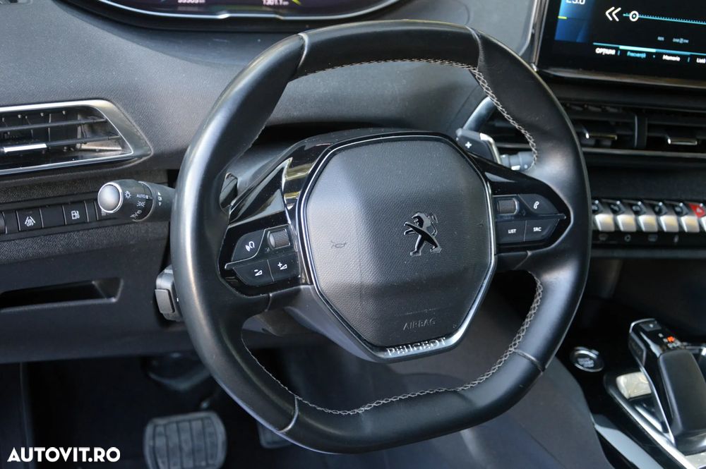 Peugeot 3008 225 e-EAT8 Allure - 21