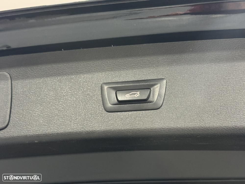 BMW X1 16 d sDrive Advantage - 53